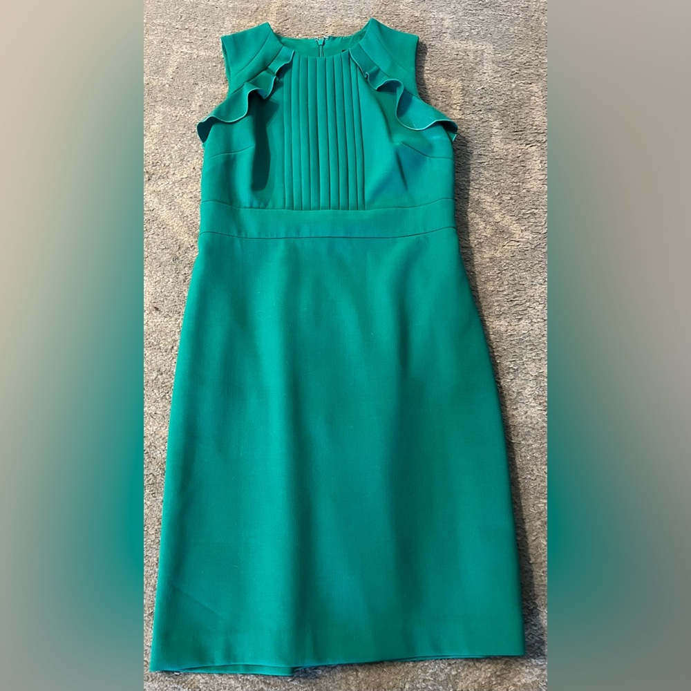 Ann Taylor Green Sleeveless Dress